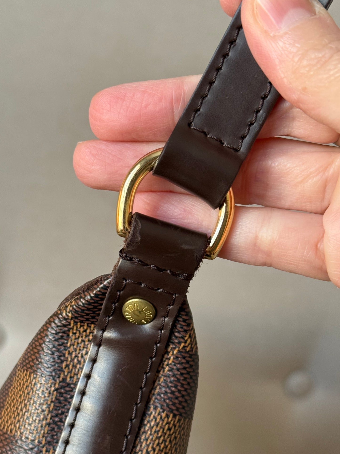 LV Illovo MM Bag
