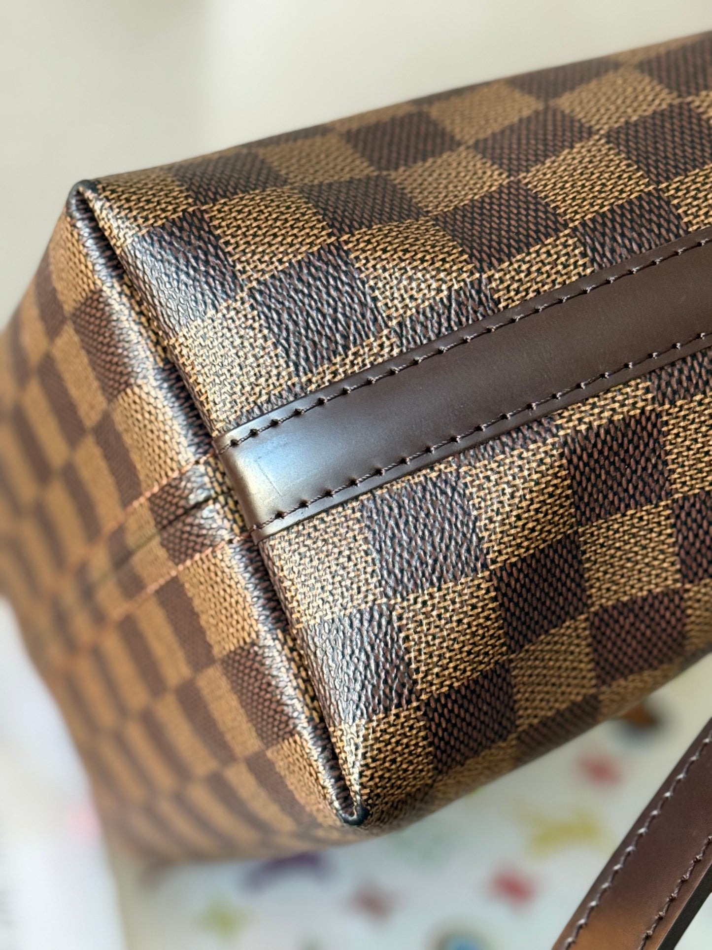 LV Illovo MM Bag
