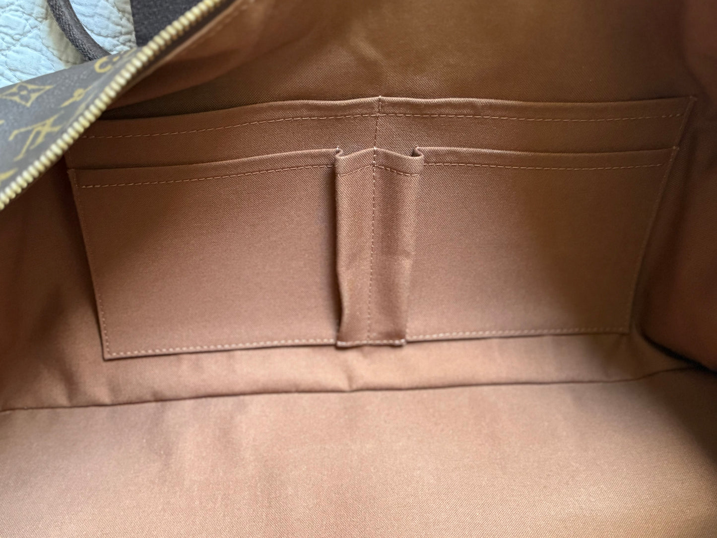 LV Weekender Beaubourg MM