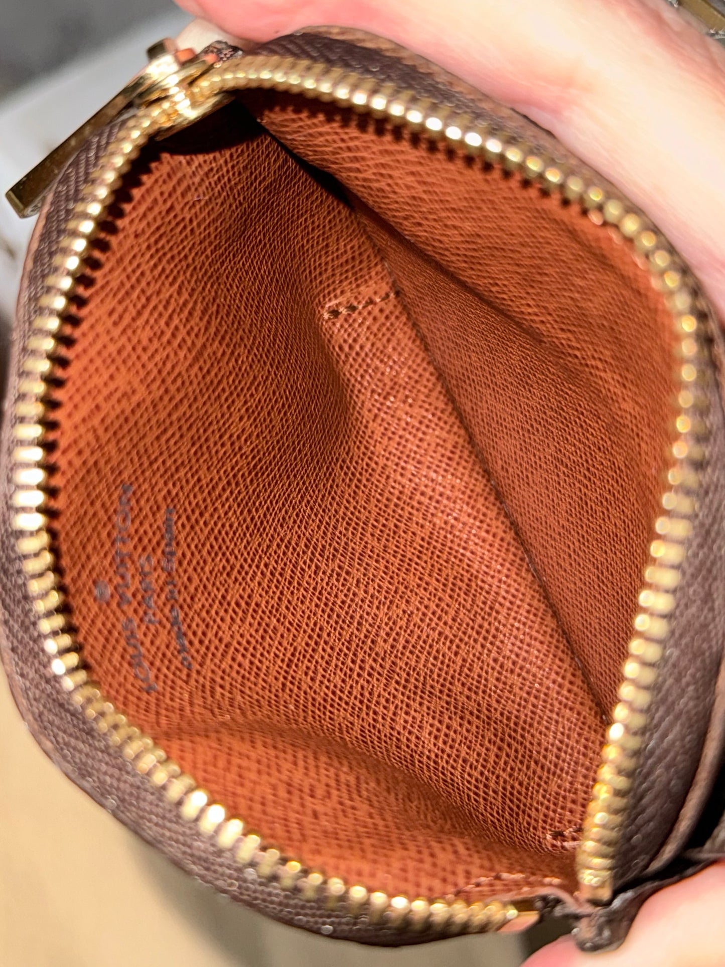 LV Schilling Coin Pouch